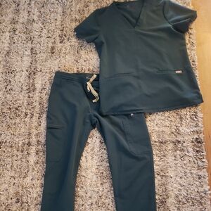 Figs Women's Scrub Set in Teal